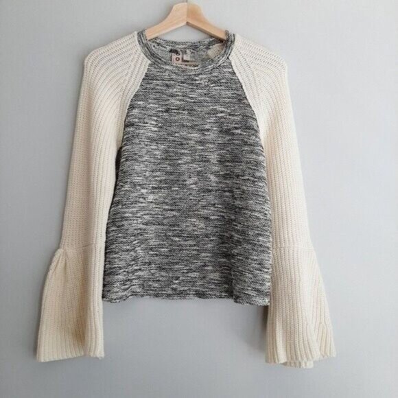 ANTHROPOLOGIE | Dolan Raglan Bell Sleeve Sweater Sz XS - Picture 2 of 13
